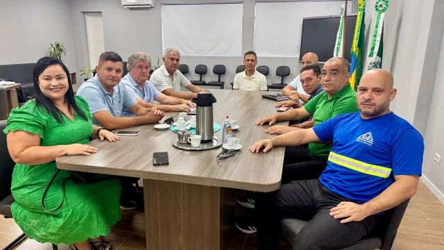 Prefeito Adriano Ramos convoca reunião de emergência para discutir estratégias sobre o impacto das chuvas na Ilha dos Valadares