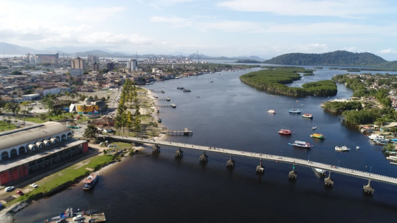 Assinado contrato de reforma e ampliação da passarela para a Ilha dos Valadares