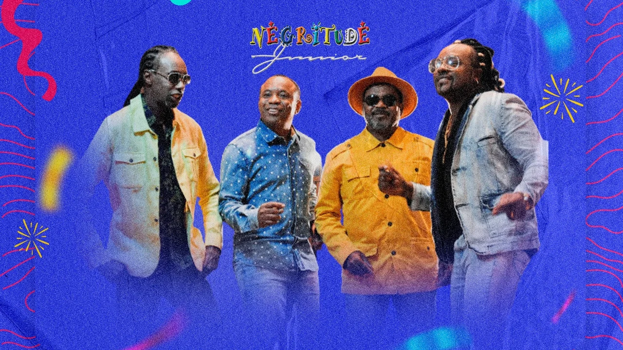 Negritude Júnior no carnaval de Paranaguá