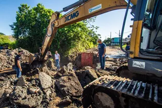 Prefeitura realiza obra de drenagem no Parque São João para reduzir alagamentos e beneficiar cerca de 200 famílias