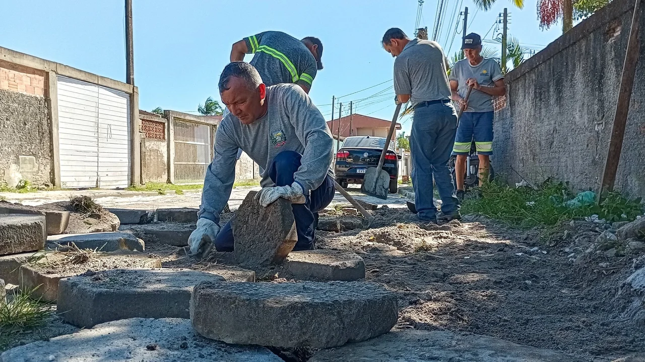 Prefeitura intensifica ações na Ilha dos Valadares