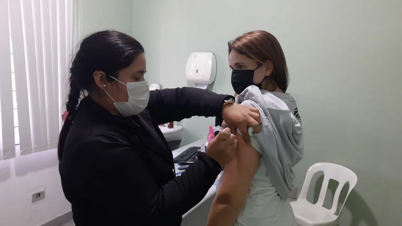 Ao todo 2.396 pessoas foram vacinadas no Dia D de Vacinação