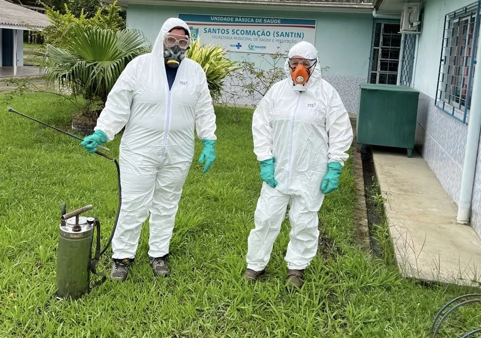 Na luta contra a dengue, Secretaria Municipal de Saúde realiza aplicação de inseticida residual