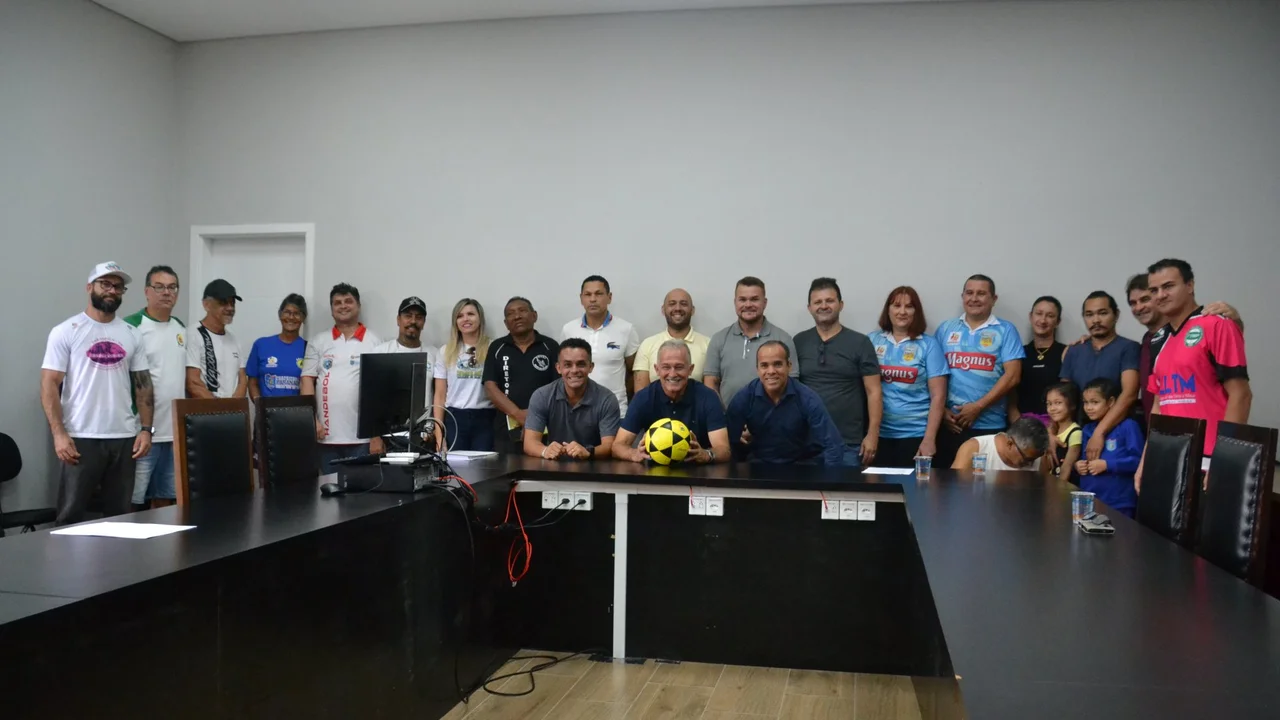 Parceria entre projetos esportivos, Prefeitura de Paranaguá e Secretaria de Esportes é firmada para o exercício durante o ano de 2023