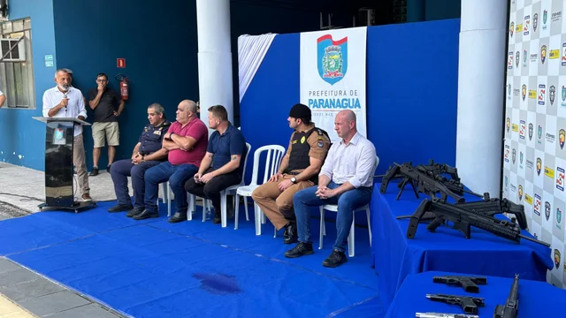 Cinco carabinas semiautomáticas reforçam armamento da Guarda Municipal de Paranaguá