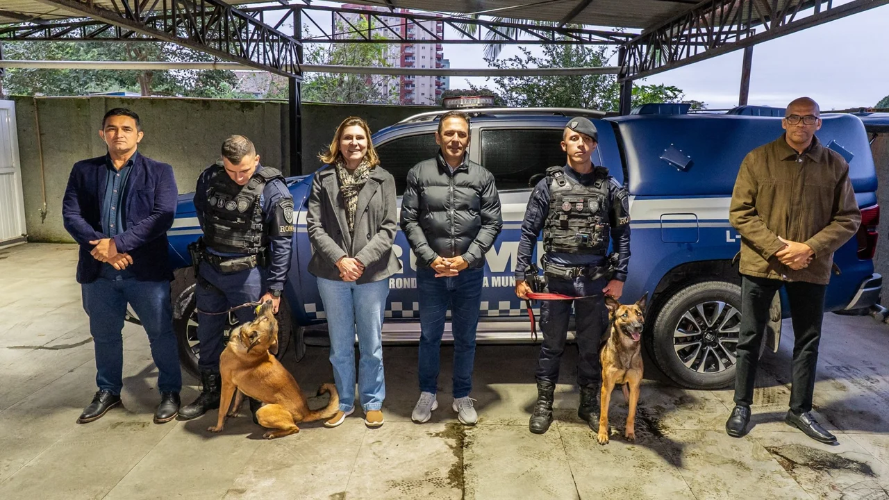 Paranaguá fortalece a segurança pública com a chegada dos primeiros cães da unidade K9 da Guarda Municipal