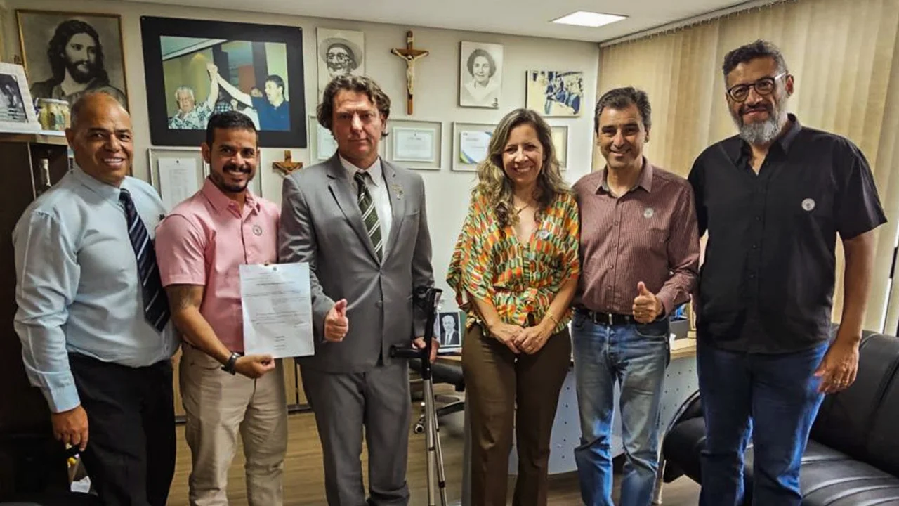 Alep vota lei que reconhece Nossa Senhora do Rocio como padroeira do Paraná após 48 anos de declaração  do Vaticano