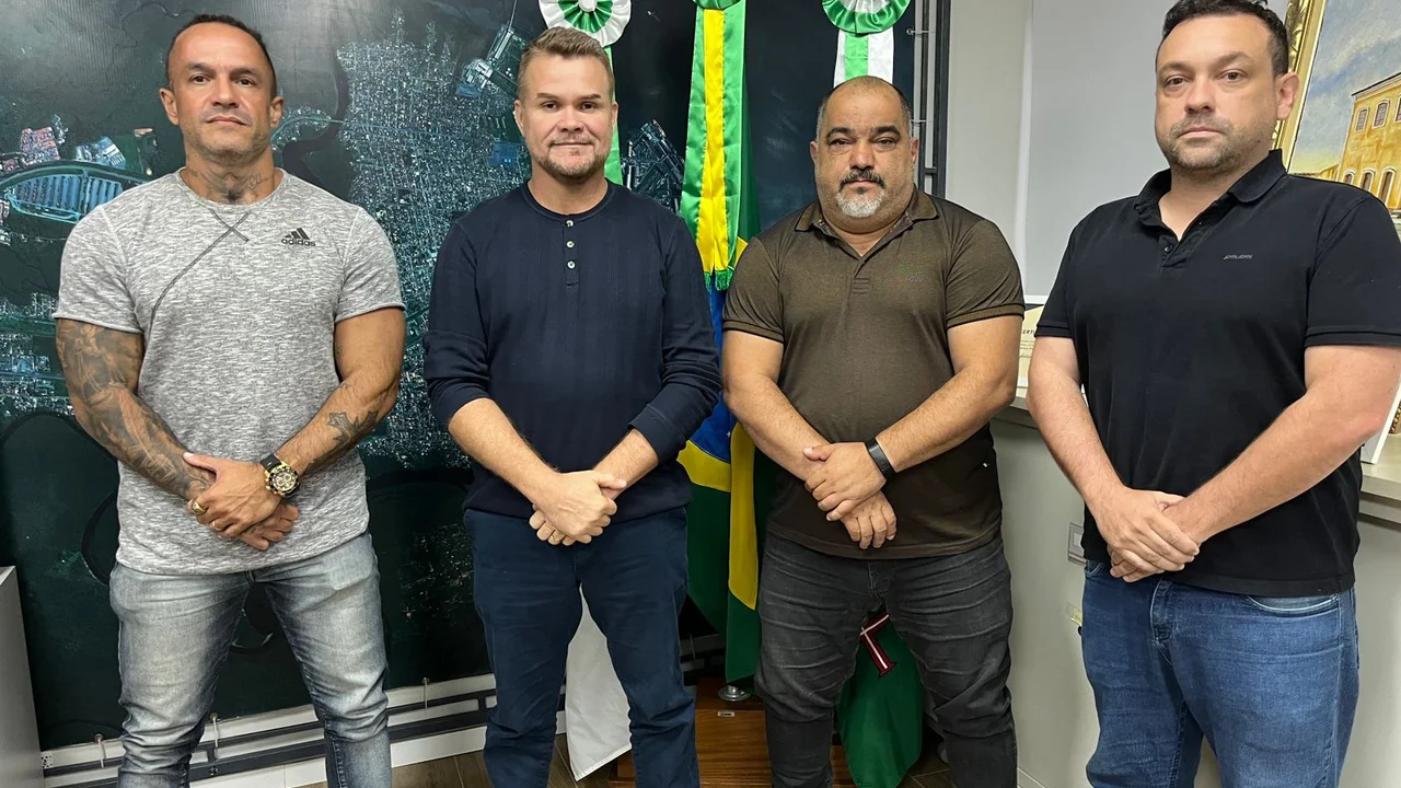 Fábio Santos se afasta da Câmara para fazer cirurgia