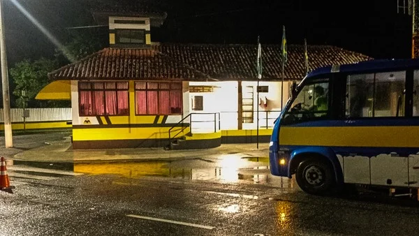 Prefeitura de Paranaguá adota novos horários para garantir transporte escolar a estudantes das colônias
