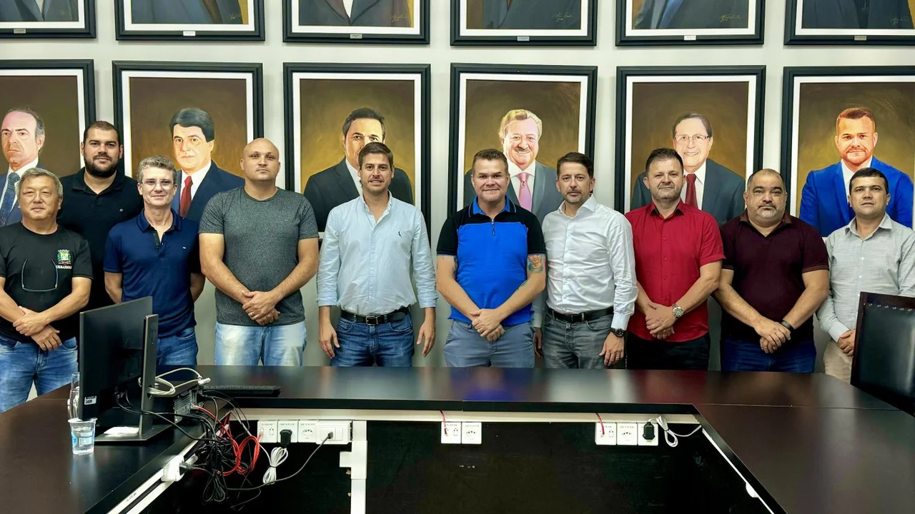Prefeito e vereadores de Paranaguá conhecem plano de ação da EPR Litoral Pioneiro
