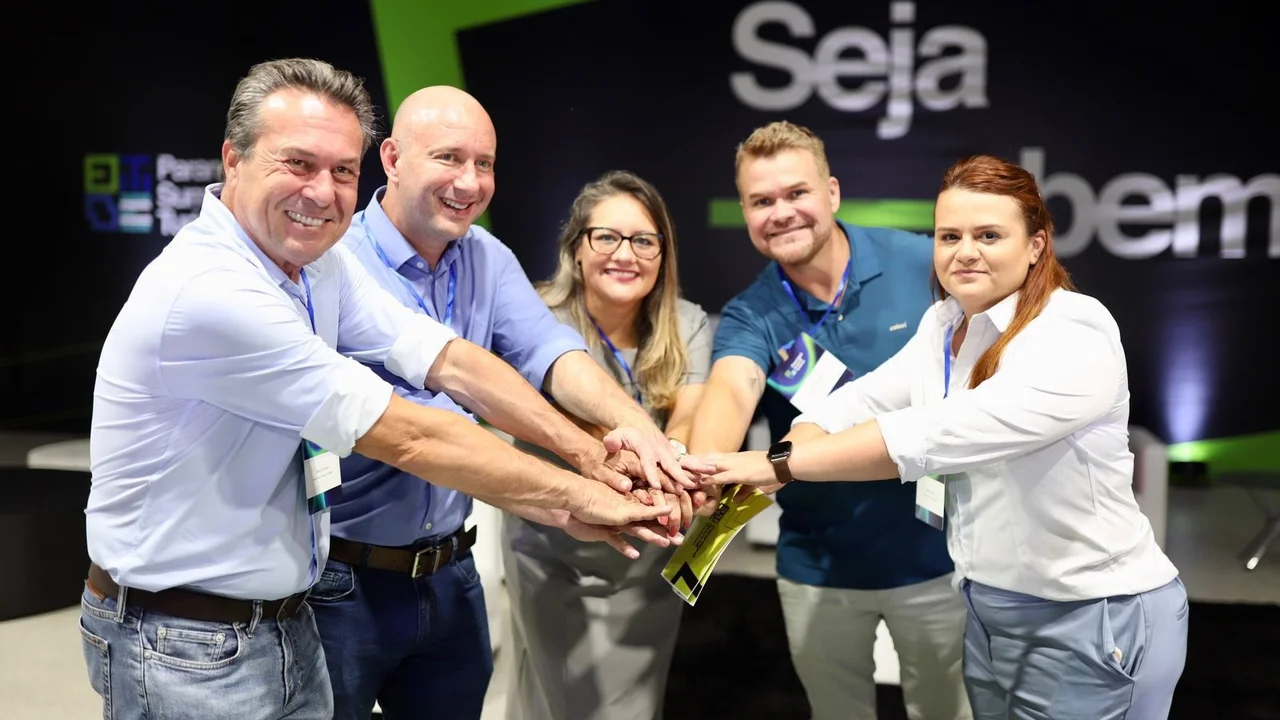 Paranaguá Summit Turismo apresenta resultados da temporada e o  futuro das rotas dos cruzeiros com Paranaguá como seu destino