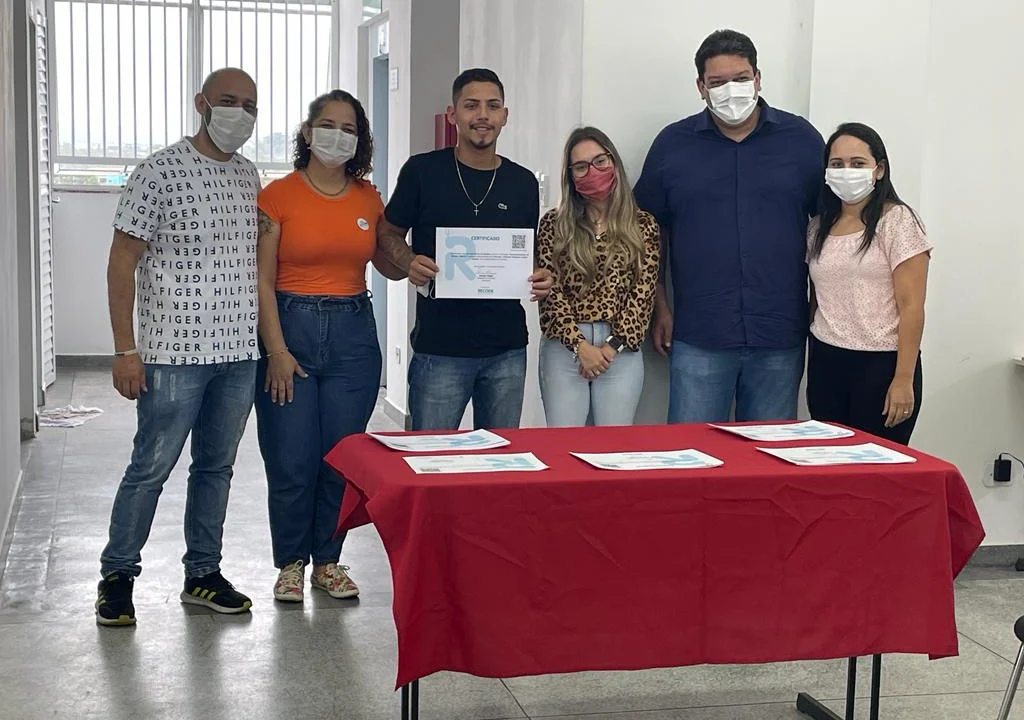 Secultur faz a entrega de 81 certificados dos cursos da Recode