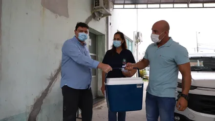 Hospital Paranaguá recebe doses da vacina contra a Covid-19