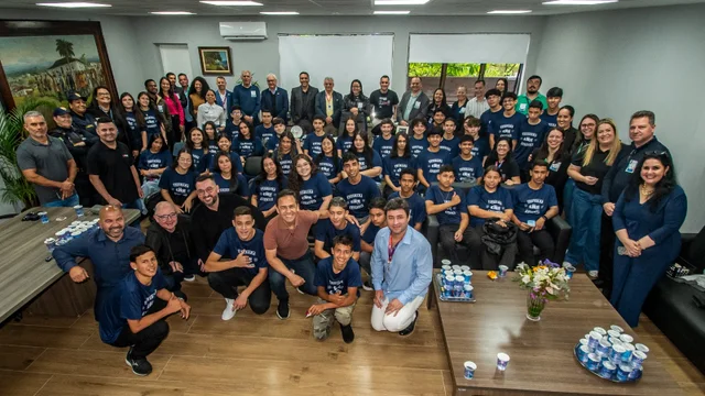Prefeitura e CIEE/PR lançam programa “Capacita Jovem” com 43 aprendizes em Paranaguá