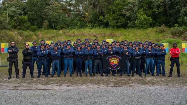Prefeitura de Paranaguá realiza instrução de Armamento e Tiro para alunos da 13.ª Turma da Guarda Civil Municipal