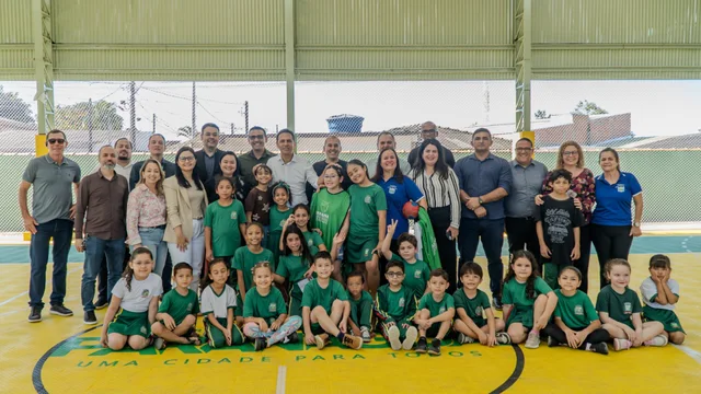 Prefeitura entrega melhorias na Escola Graciela Almada Diaz, na Ilha dos Valadares