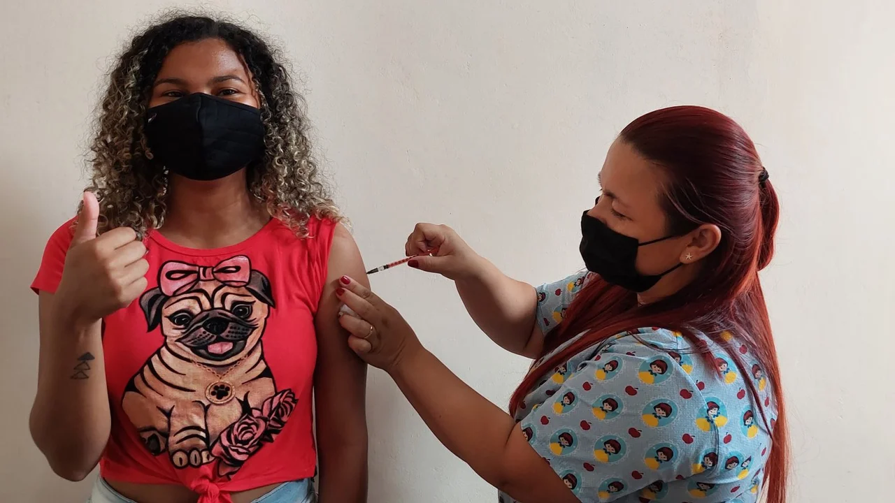 Caravana da Vacina estará em Alexandra e na Vila São Carlos