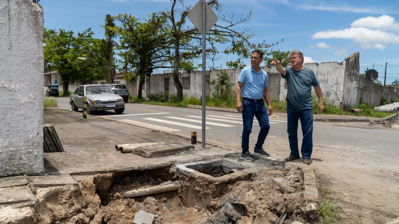 Recuperação da Rua Aldo Santana avança com novo sistema de drenagem