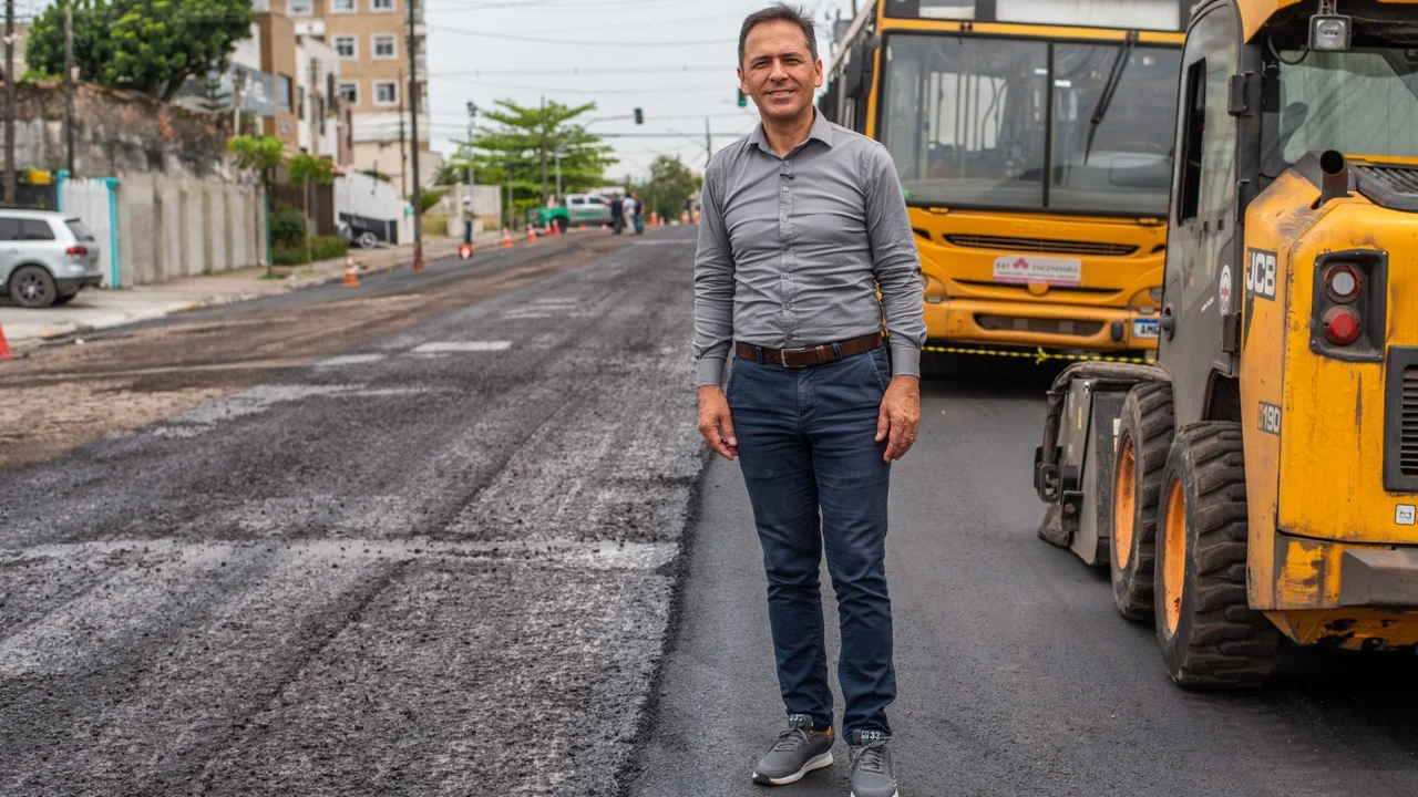 Prefeitura de Paranaguá avança na pavimentação da Rua Professor Cleto e prepara o maior pacote de obras viárias da história da cidade