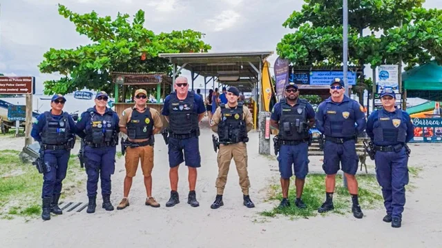 GCM de Paranaguá realiza visita preventiva na Ilha do Mel para combater violência contra mulheres