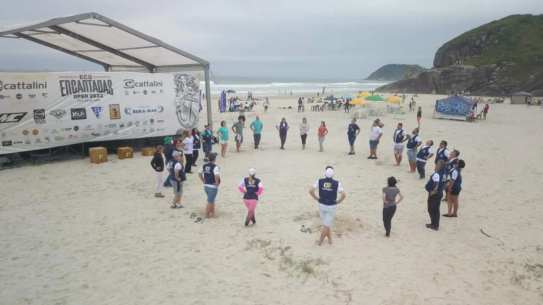 Etapa do Circuito Paranaense de Surf Amador movimentou a Ilha do Mel no final de semana