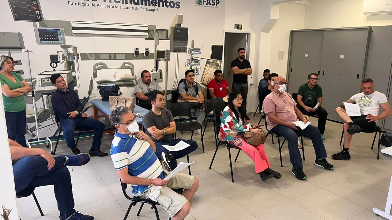Fasp formaliza contratação temporária de médicos para atuação na Ilha do Mel