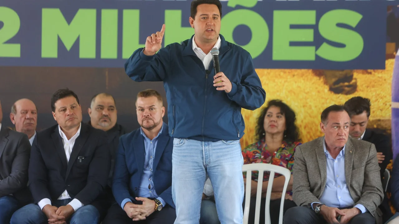Marco na eficiência portuária: governador Ratinho Júnior recebe projeto executivo do Moegão