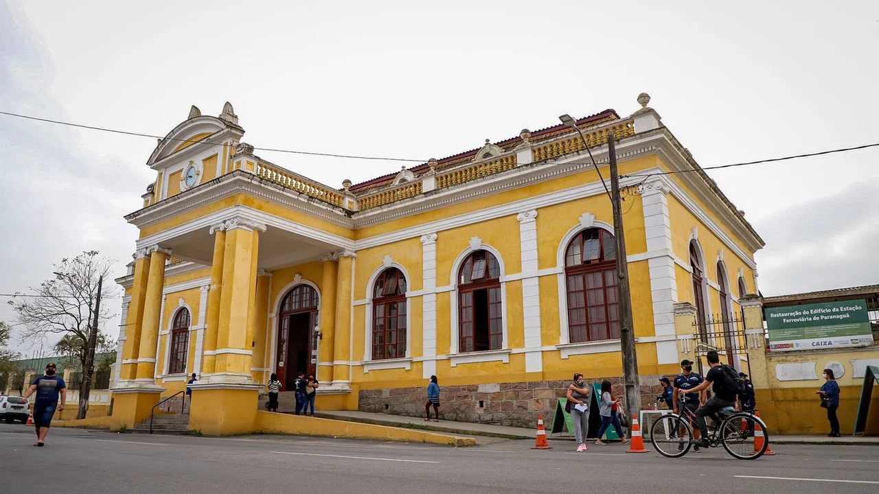Vacinação contra a Covid-19: fique atento aos dias e horários neste período de fim de ano