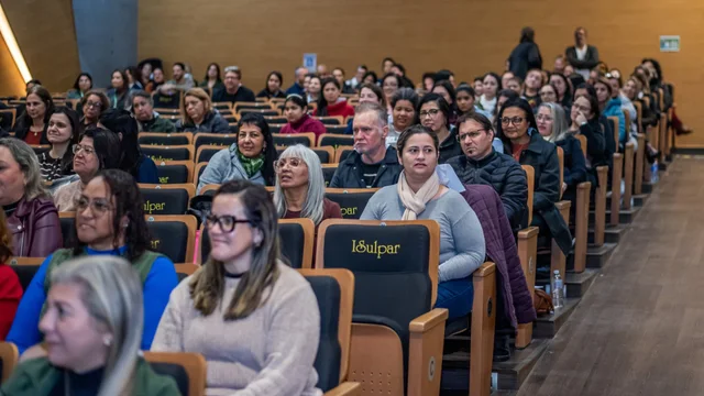 Prefeitura de Paranaguá fortalece formação de educadores com experiência da melhor rede pública de ensino do Brasil