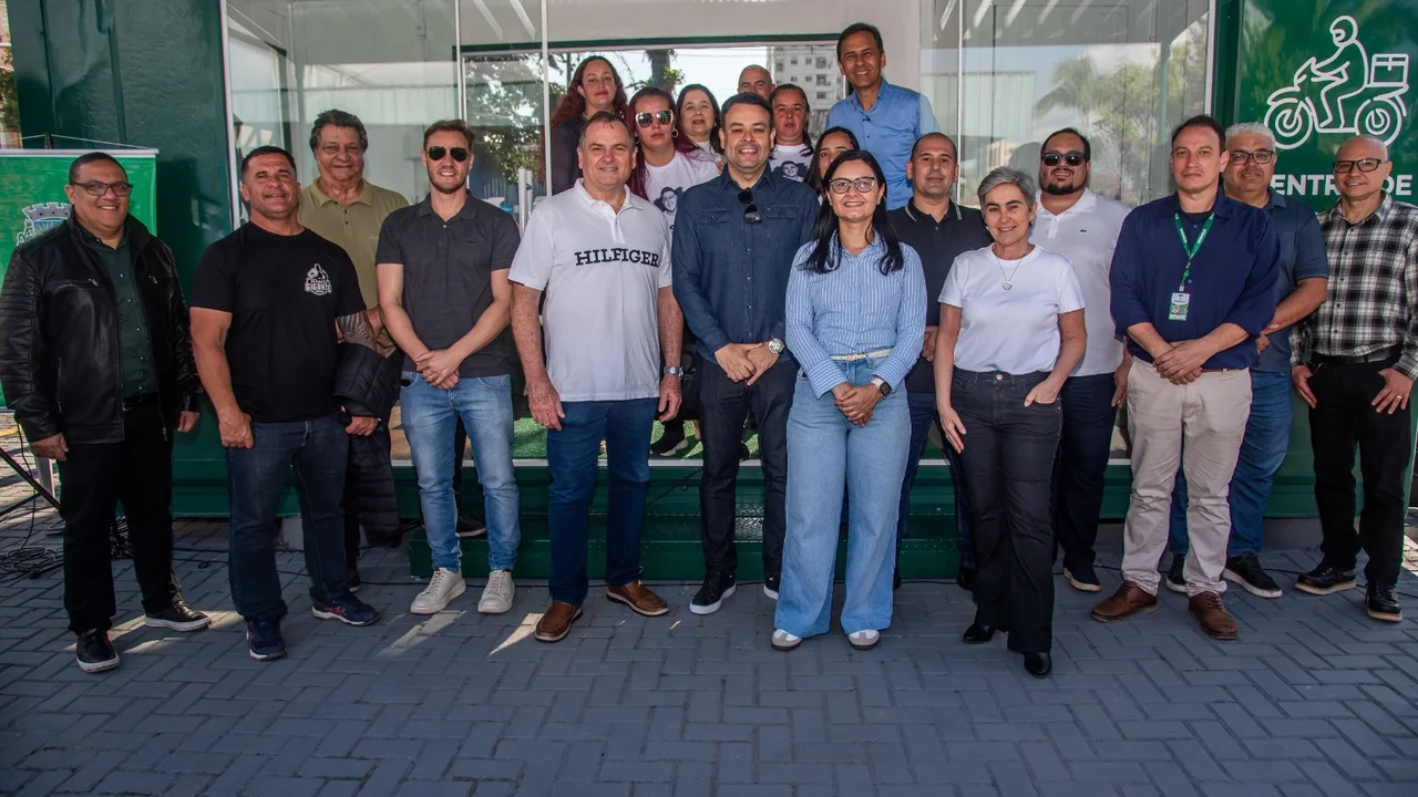 Inauguração do Centro de Apoio aos Motoboys fortalece condições de trabalho e amplia estrutura para a categoria em Paranaguá