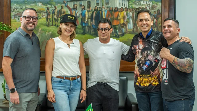 Popó visita Prefeitura de Paranaguá e prestigia realização do Fight Music Show 10 na Arena Albertina