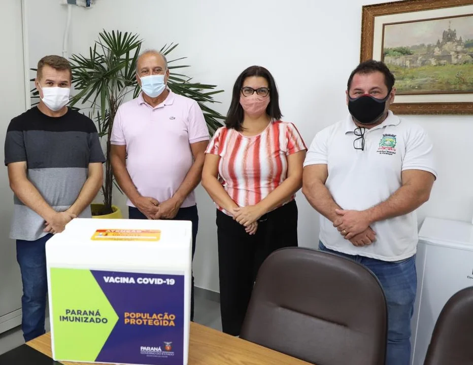 Paranaguá recebe mais 450 doses da Coronavac