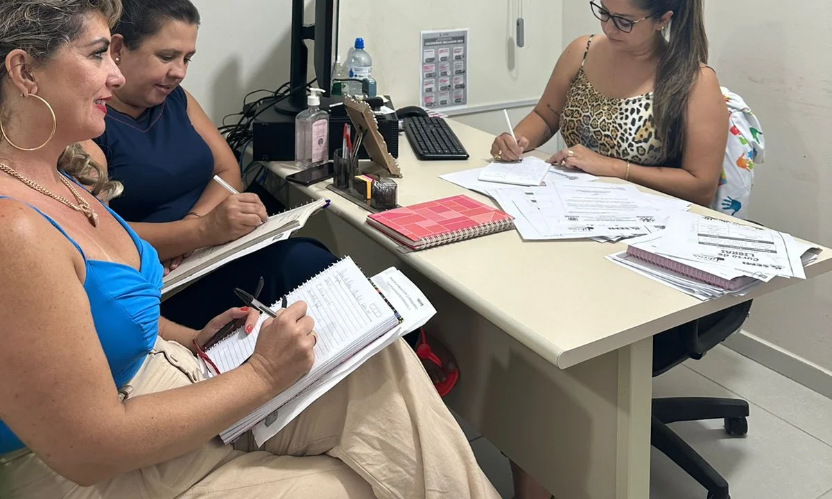 Secretaria Municipal de Inclusão promove curso de Libras