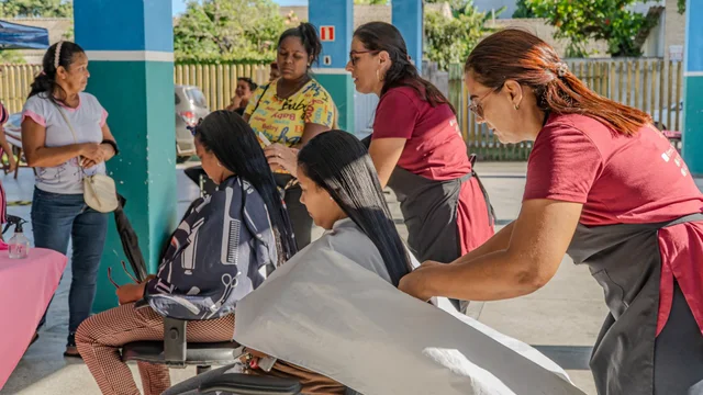 CEU das Artes realiza ação especial pelo Mês da Mulher
