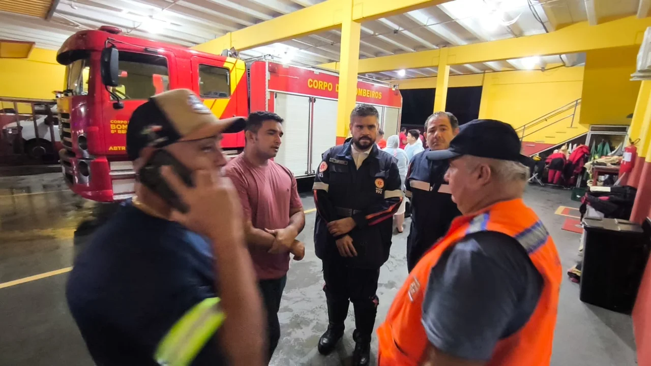 Prefeitura segue em alerta e realiza atendimentos