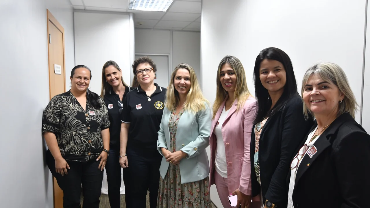 Comitiva parnanguara participa de encontro no Ministério da Mulher, Família e dos Direitos da Criança e Adolescente