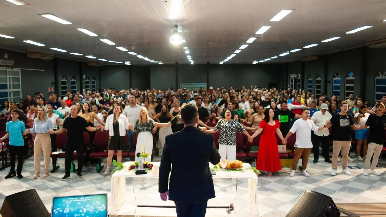 10ª Igreja do Evangelho Quadrangular realiza evento solidário neste sábado,(05)