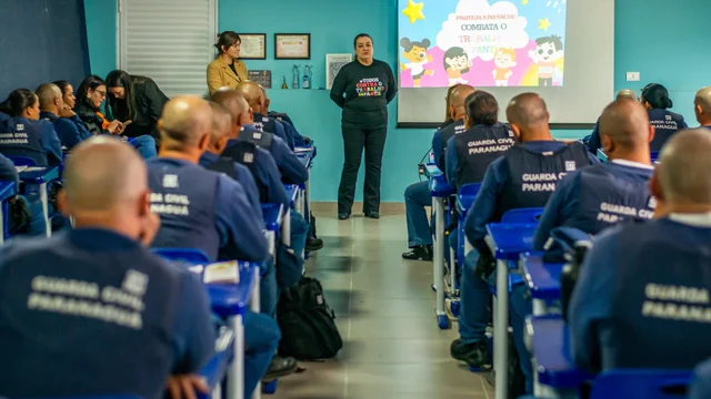 Guarda Civil Municipal recebe capacitação sobre combate ao trabalho infantil e proteção de crianças e adolescentes em Paranaguá