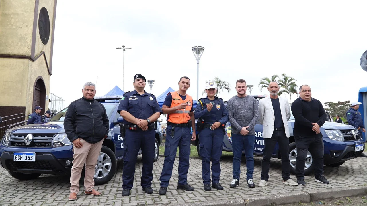 Segurança recebe mais duas novas viaturas