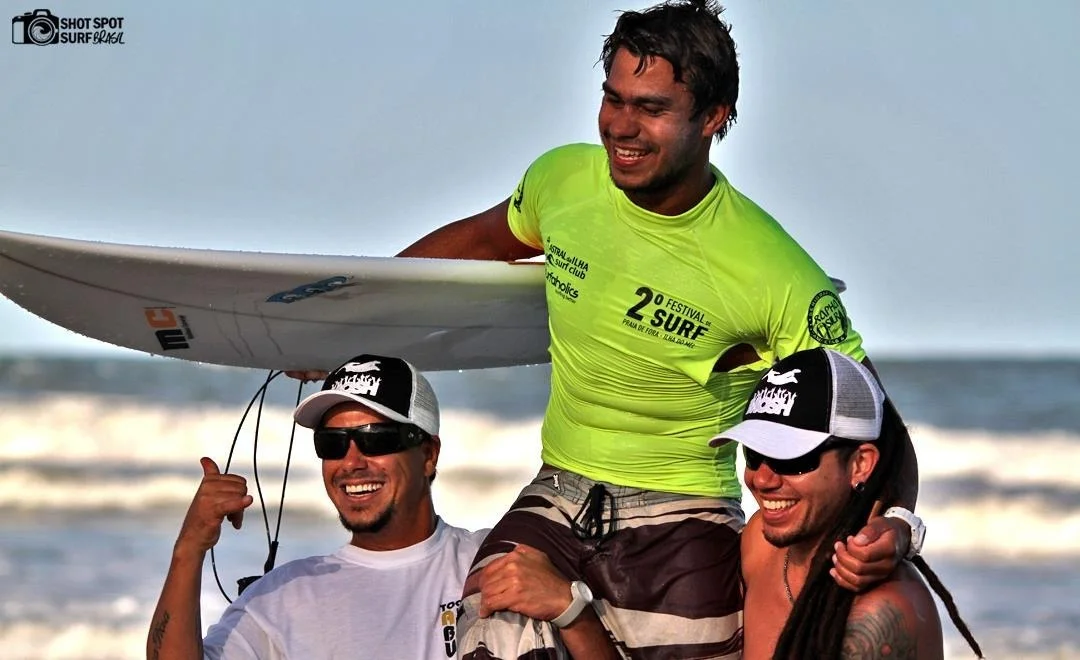 Victor Valentim representará Paranaguá em etapas válidas pelo Circuito Mundial de Surf