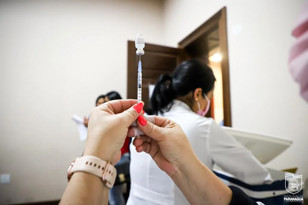 Retomada a vacinação para público geral com 23 anos ou mais