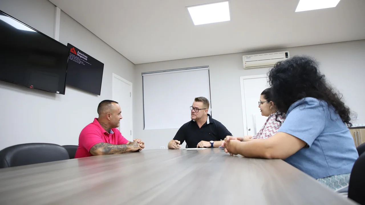 Prefeitura realiza doação de terreno para o Tribunal de Justiça do Paraná