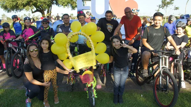 Passeio ciclístico encerra mês do Maio Amarelo em Paranaguá
