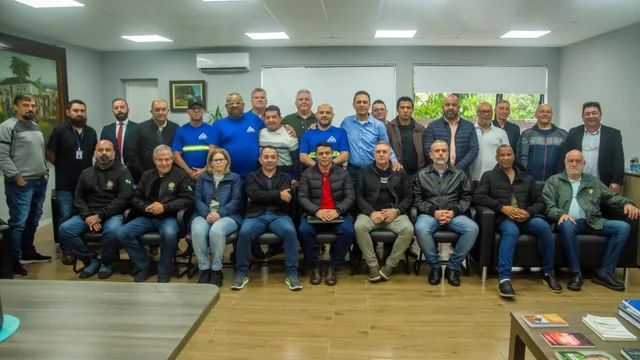 Prefeito Adriano Ramos apoia criação de Conselho Sindical Municipal e reforça defesa dos trabalhadores portuários avulsos