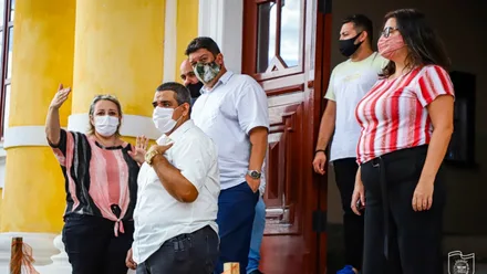 Representantes das secretarias de Governo, Segurança, Saúde e Cultura e Turismo  se reuniram no local para preparar o espaço para a vacinação