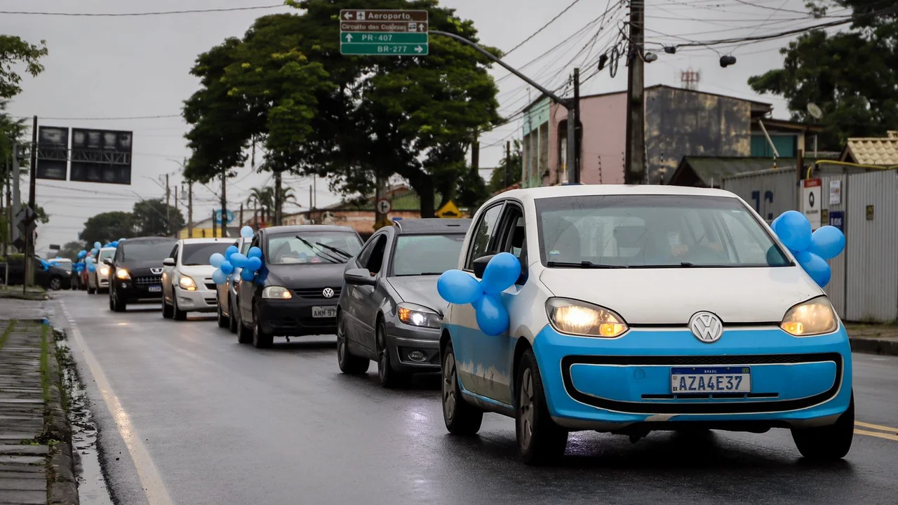 Carreata encerra a semana de conscientização do autismo