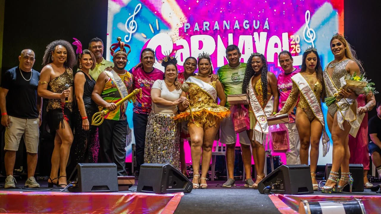 Carnaval de Paranaguá é sucesso na abertura oficial com a escolha do Cortejo Real