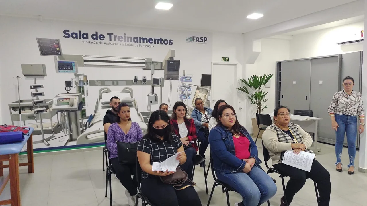 Profissionais são contratados para atuar na UPA de Paranaguá