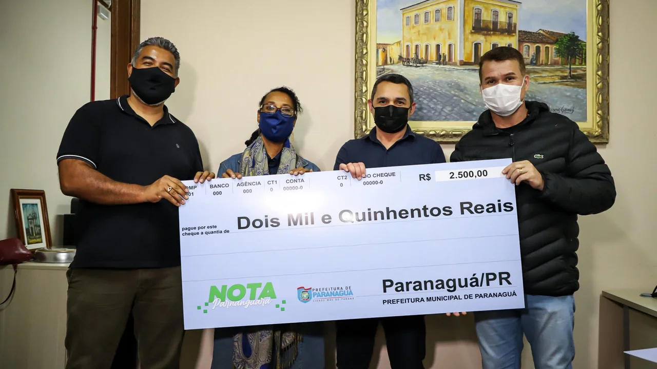 Prefeitura faz entrega do 2.º sorteio do Nota Parnanguara