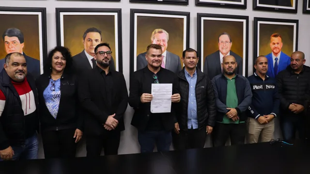 #375 Anos de Paranaguá: Ordem de Serviço para reforma da nova sede da Cagepar é assinada